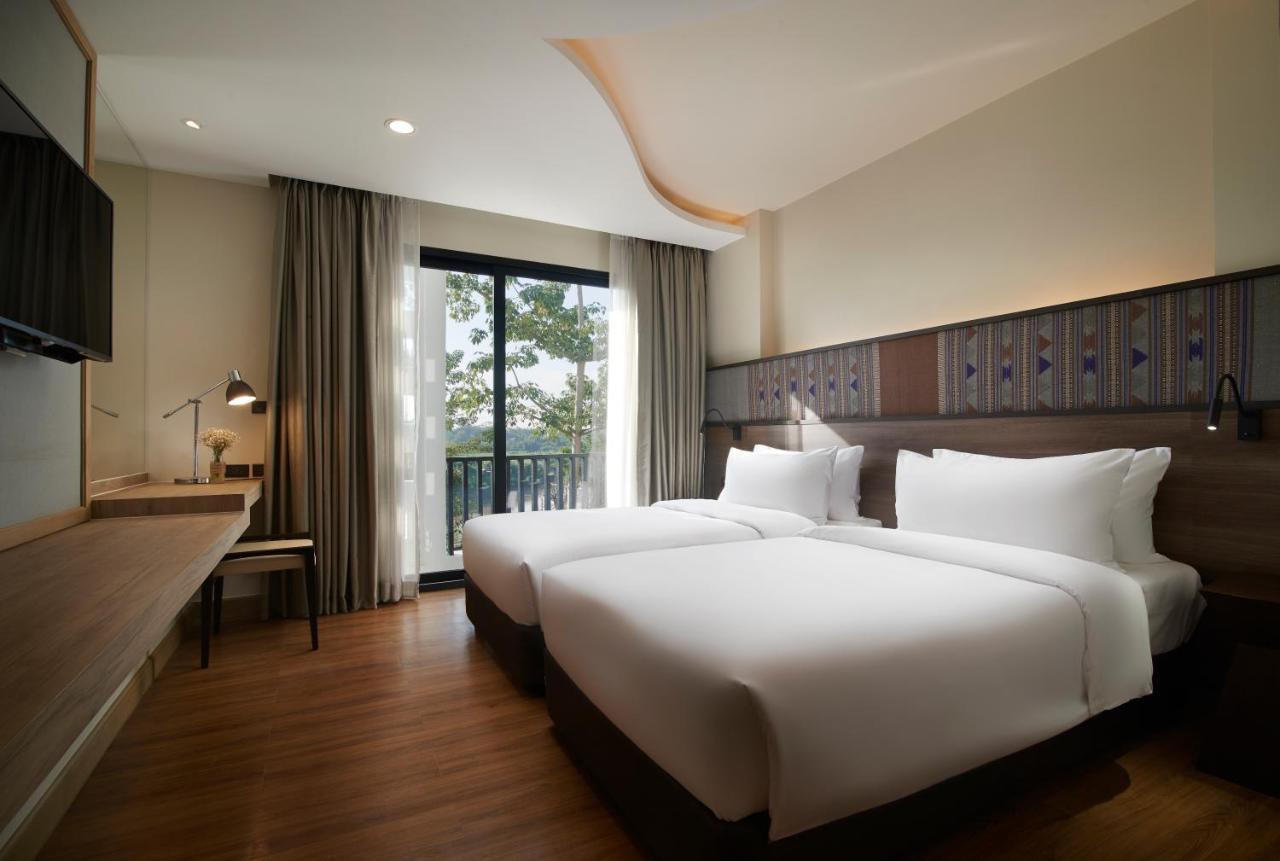 Emmaline Hotel Nan Bagian luar foto