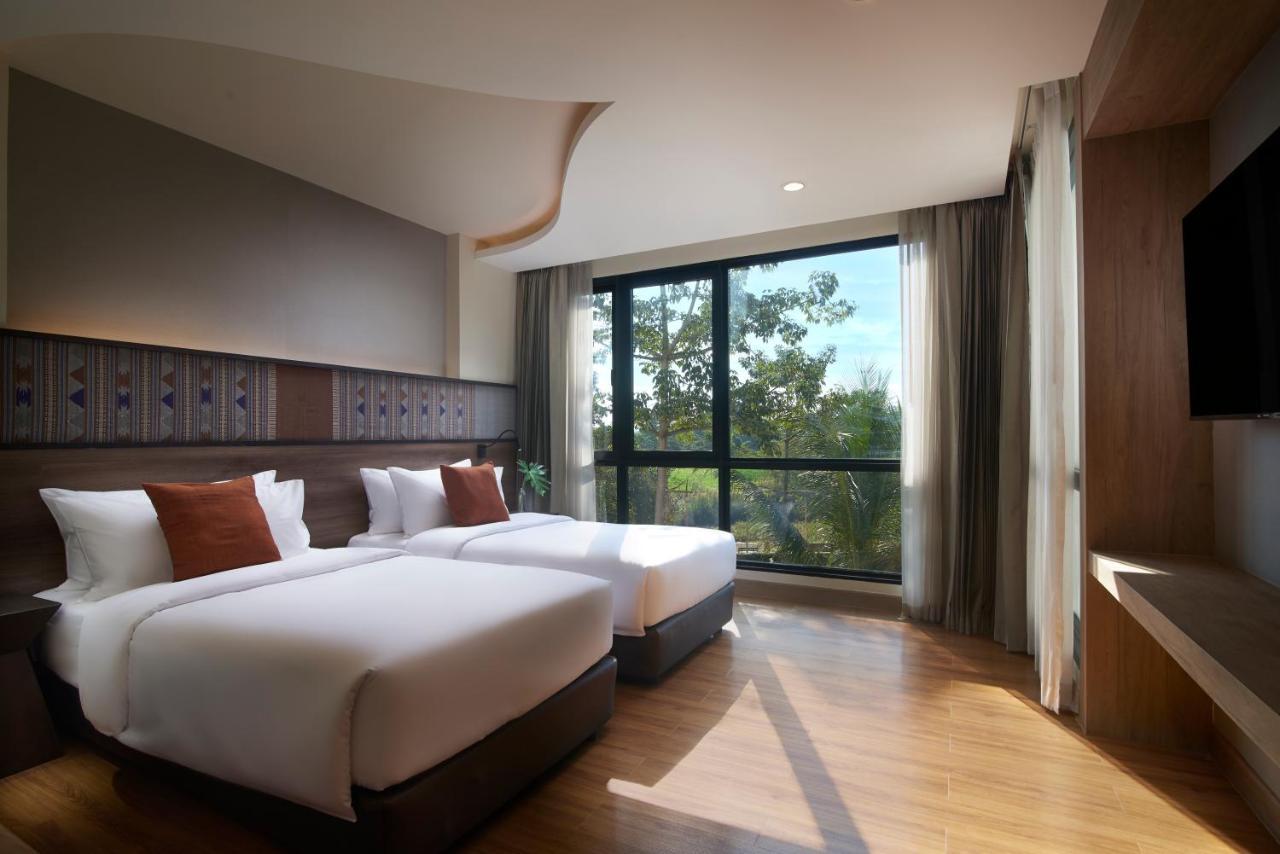 Emmaline Hotel Nan Bagian luar foto
