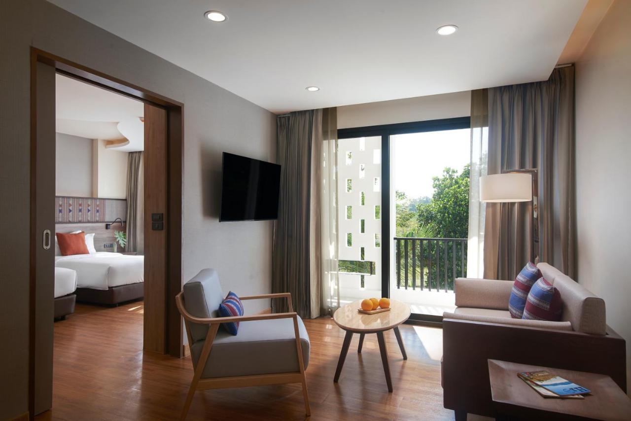 Emmaline Hotel Nan Bagian luar foto
